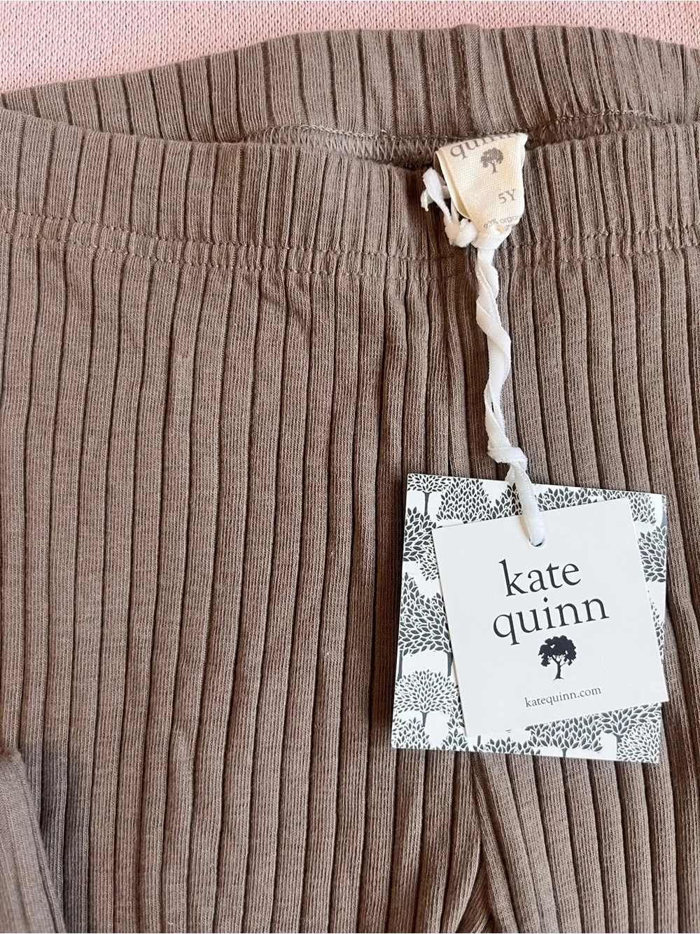 kate quinn Ribbed Taupe Baby Leggings